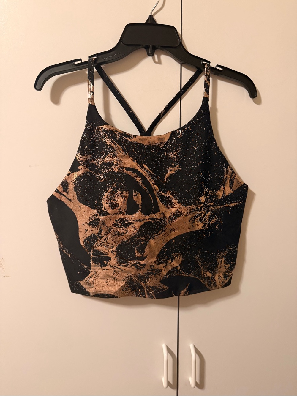 Women’s Black and rose Gold Marble Print Cropped sports bra Tank Top
